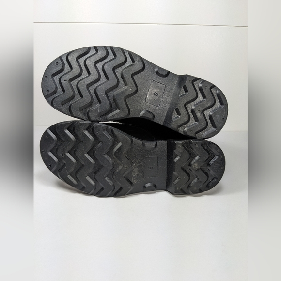 Shiny black rubber lace up short combat boot only worn once - Picture 2 of 8